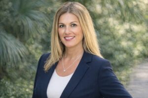 Claudia Wood